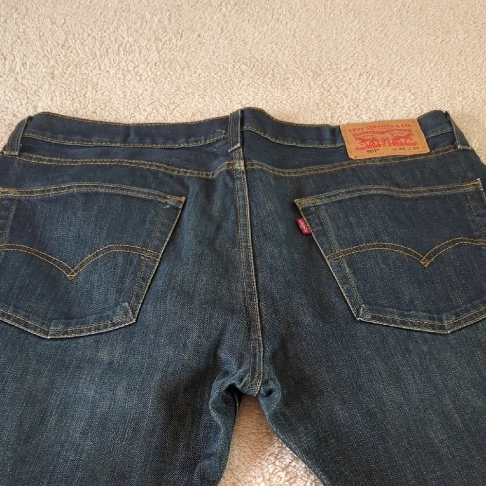 Levi's Dark Blue Straight Leg Jeans 36x32 AS IS  MISSING BUTTON‎